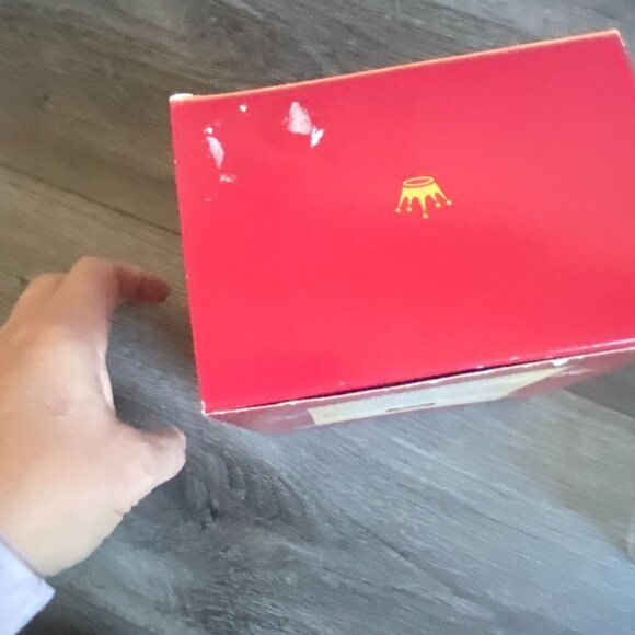 Hallmark Keepsake Ornament 2004 Thomas Kinkade Victorian Christmas Ornament-GUC - Picture 9 of 10